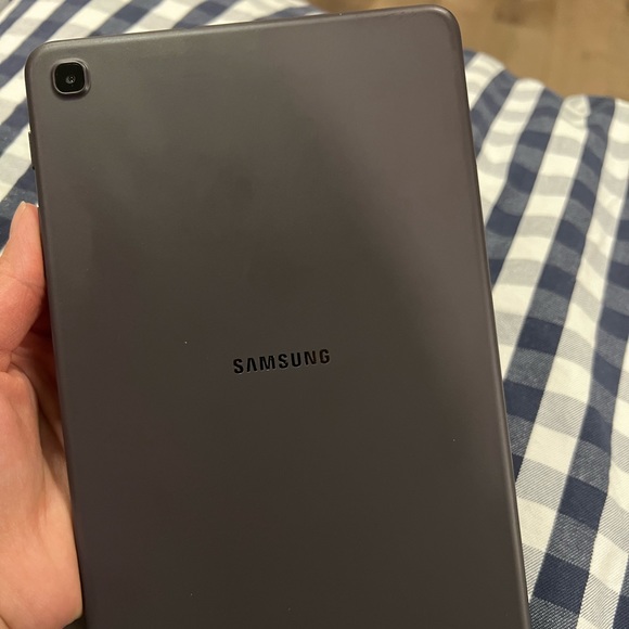 (SOLD)Samsung Tab A 8.4" (2020) - Picture 2 of 3